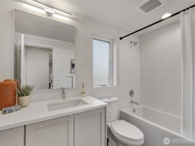 1414 A N 47th Street , Seattle, WA 98103 - Photo 23
