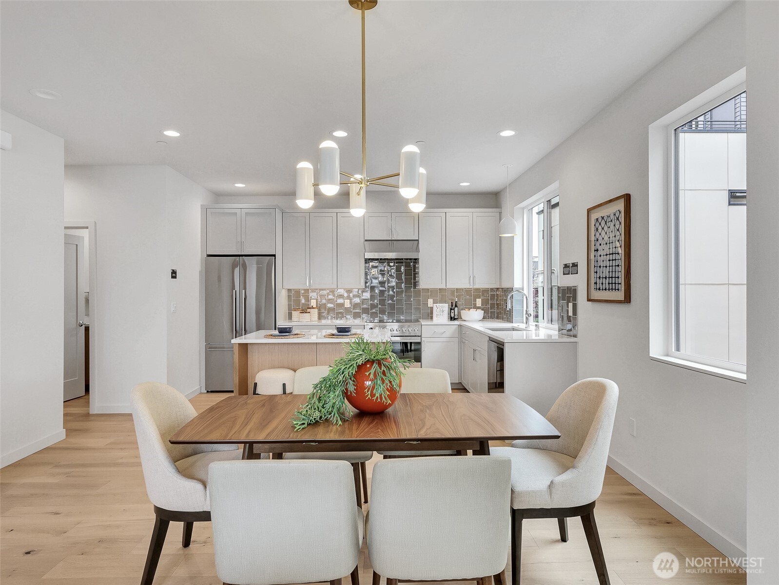 1414 A N 47th Street , Seattle, WA 98103