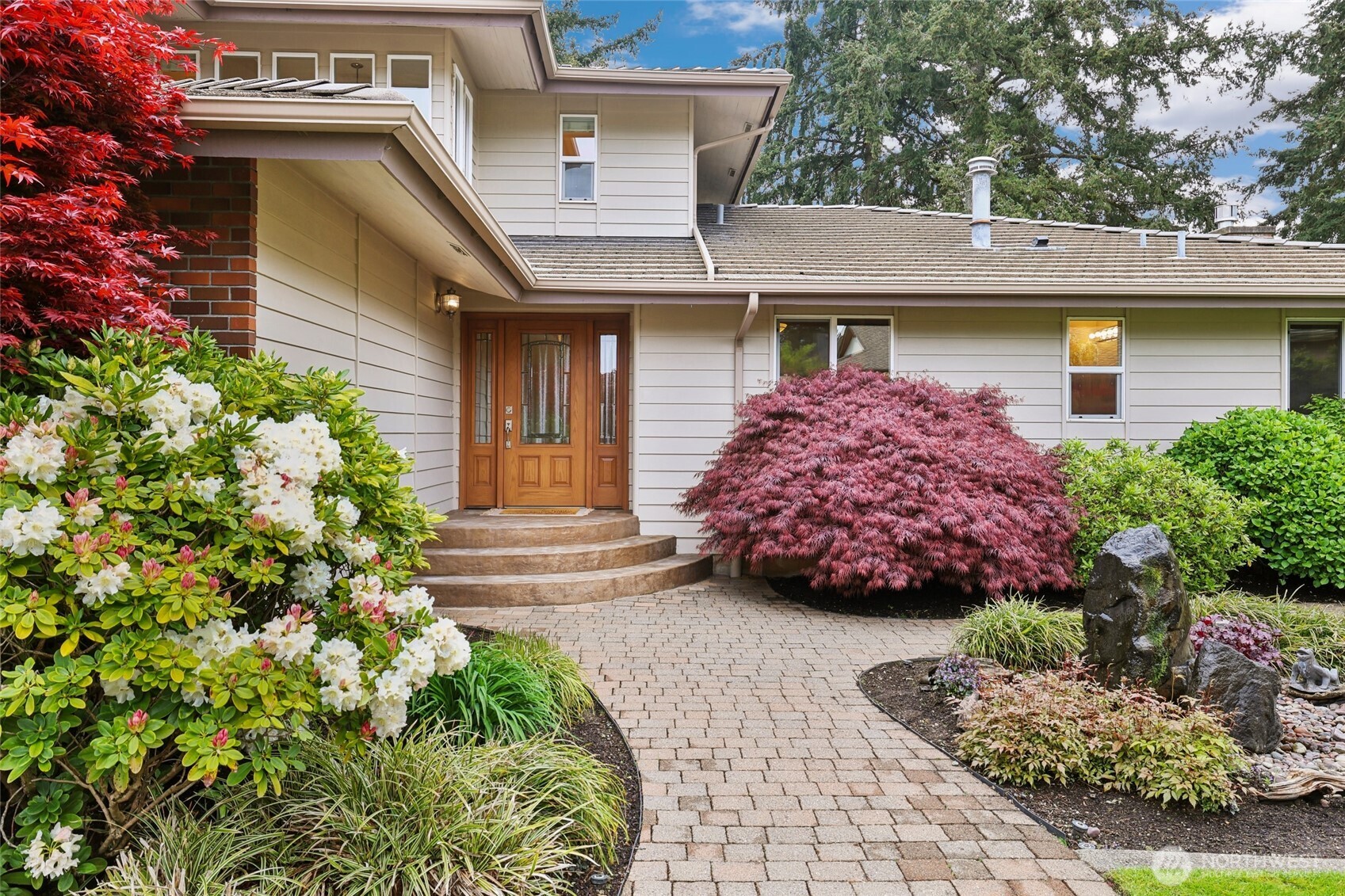 1340 Coral Drive , Fircrest, WA 98466