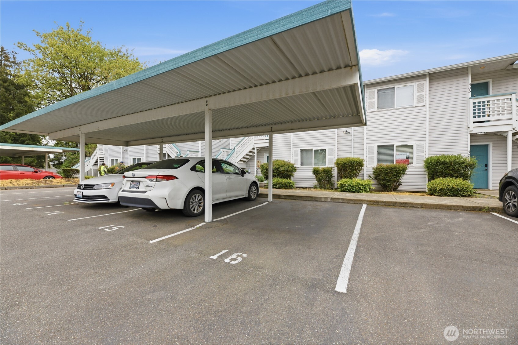 1101 37th Street SE #401, Auburn, WA 98002