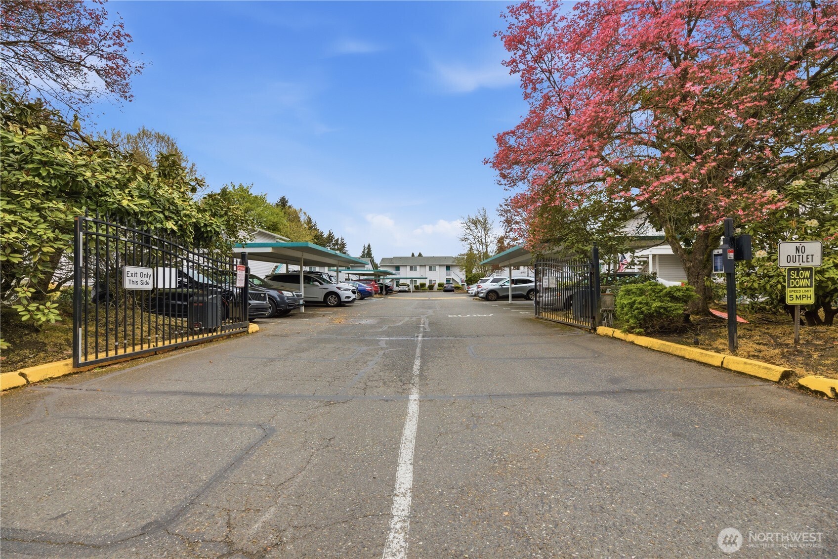 1101 37th Street SE #401, Auburn, WA 98002
