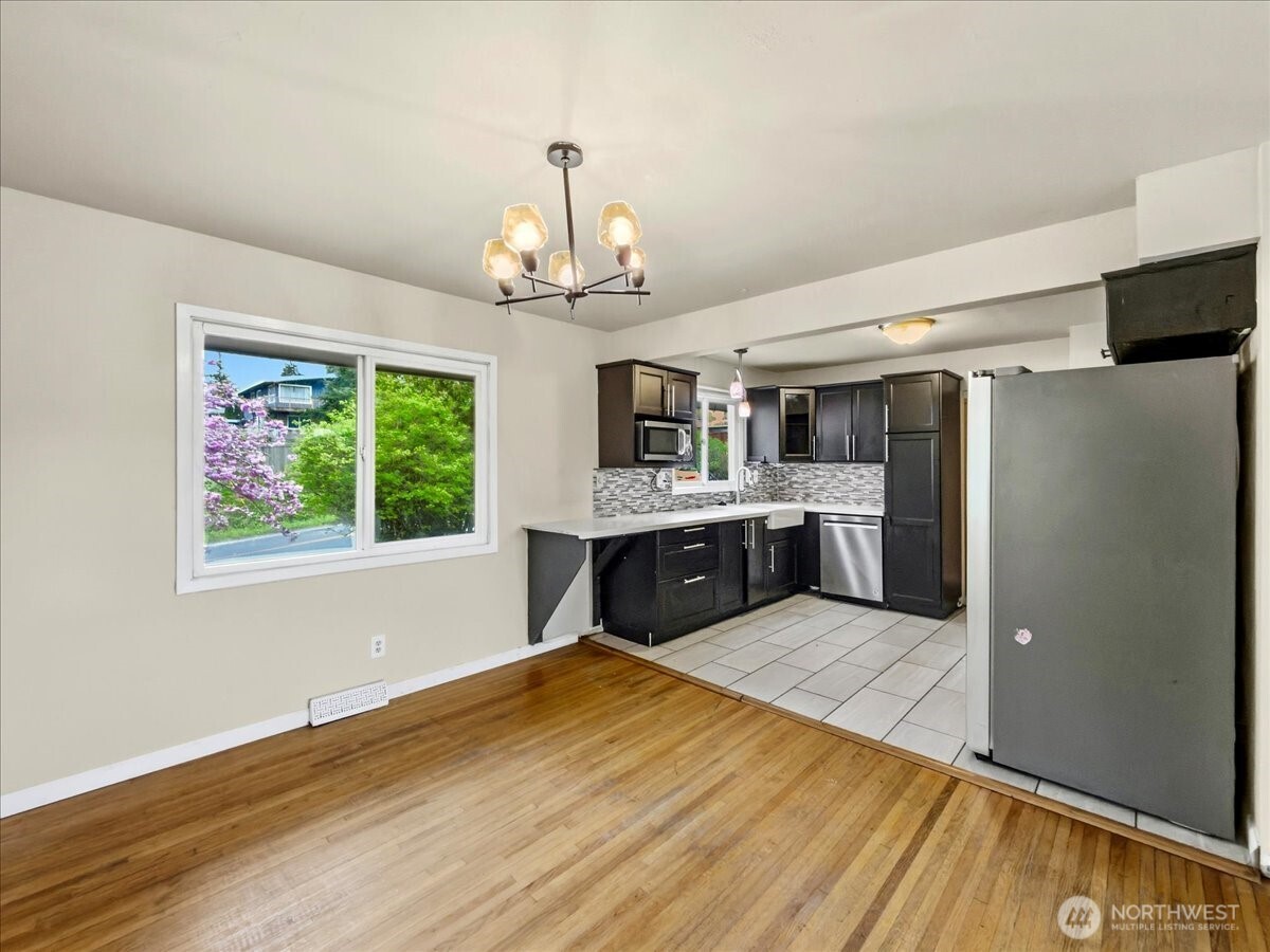 16901 SE 144th Street , Renton, WA 98059-7547