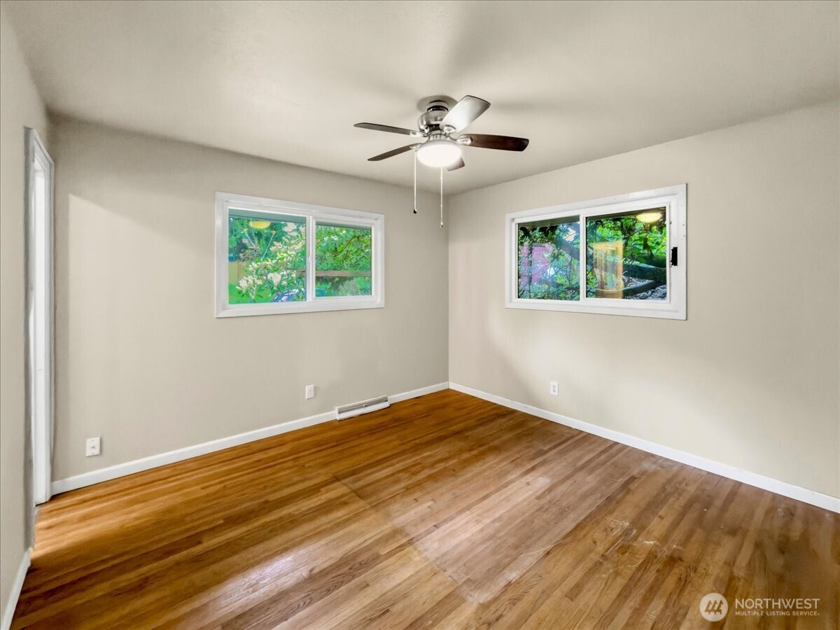 16901 SE 144th Street , Renton, WA 98059-7547