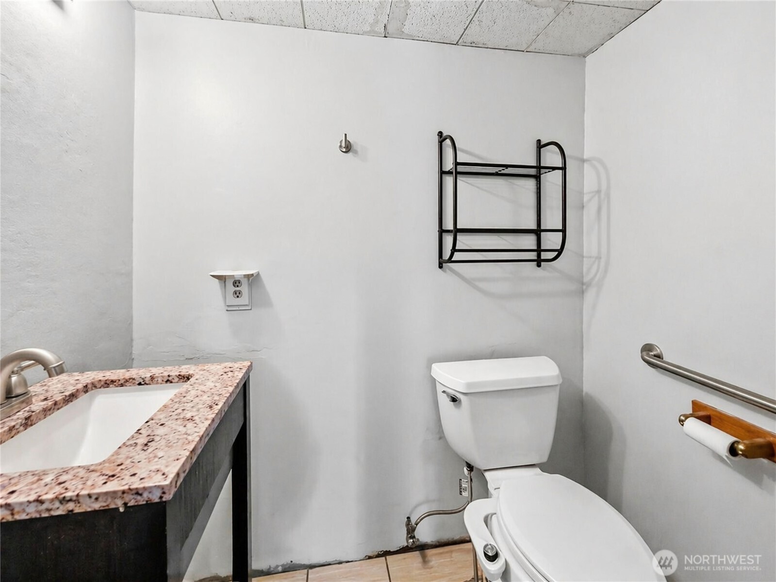 16901 SE 144th Street , Renton, WA 98059-7547