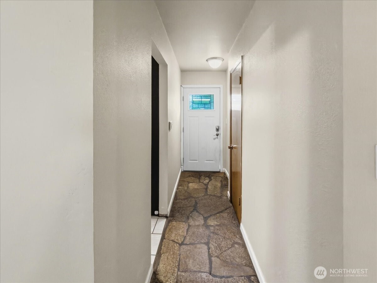 16901 SE 144th Street , Renton, WA 98059-7547