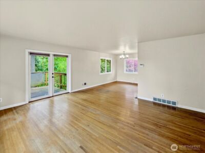 16901 SE 144th Street , Renton, WA 98059-7547 - Photo 9