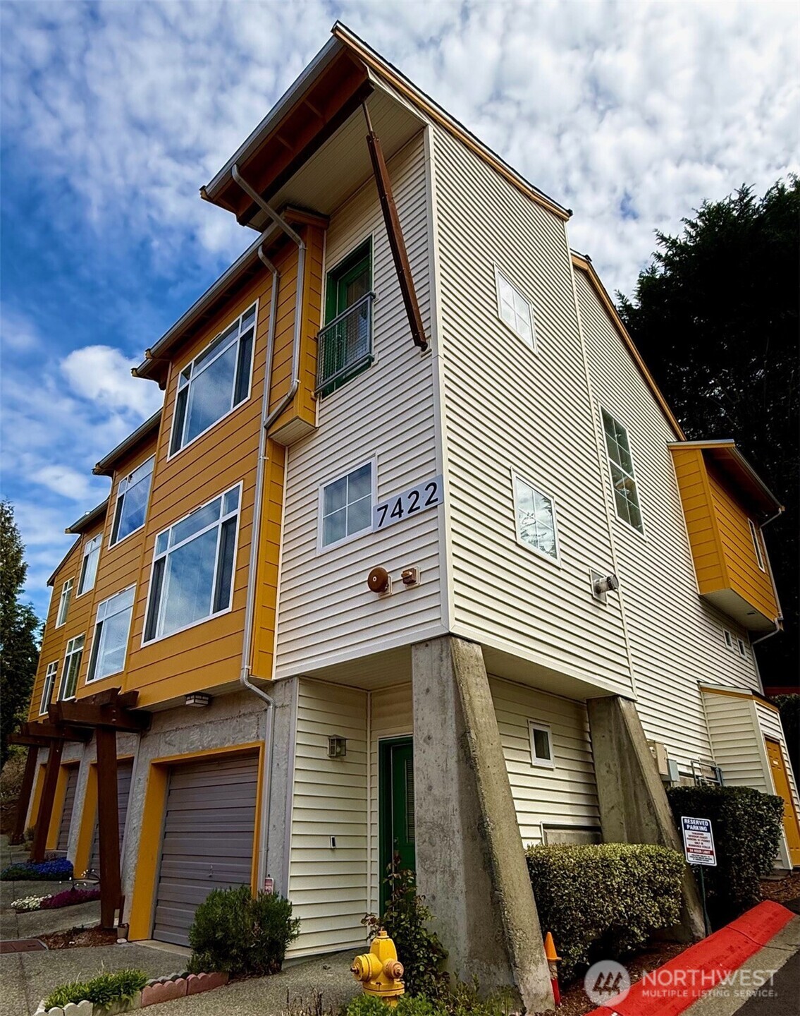 7422 Newcastle Golf Club Road #D, Newcastle, WA 98059