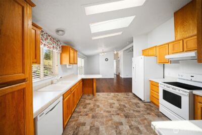 5402 52nd Lane SE, Lacey, WA 98503 - Photo 11