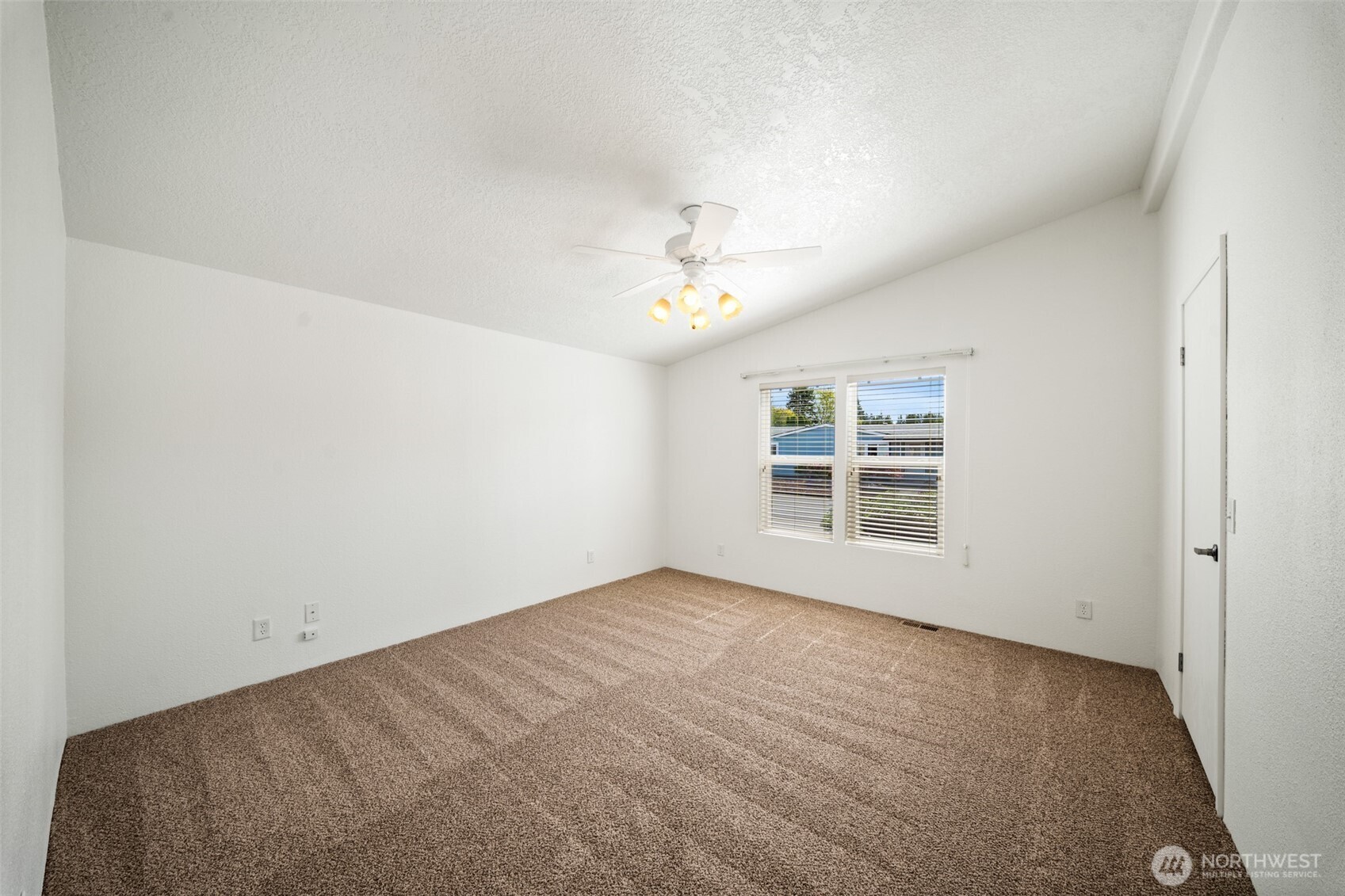 5402 52nd Lane SE, Lacey, WA 98503