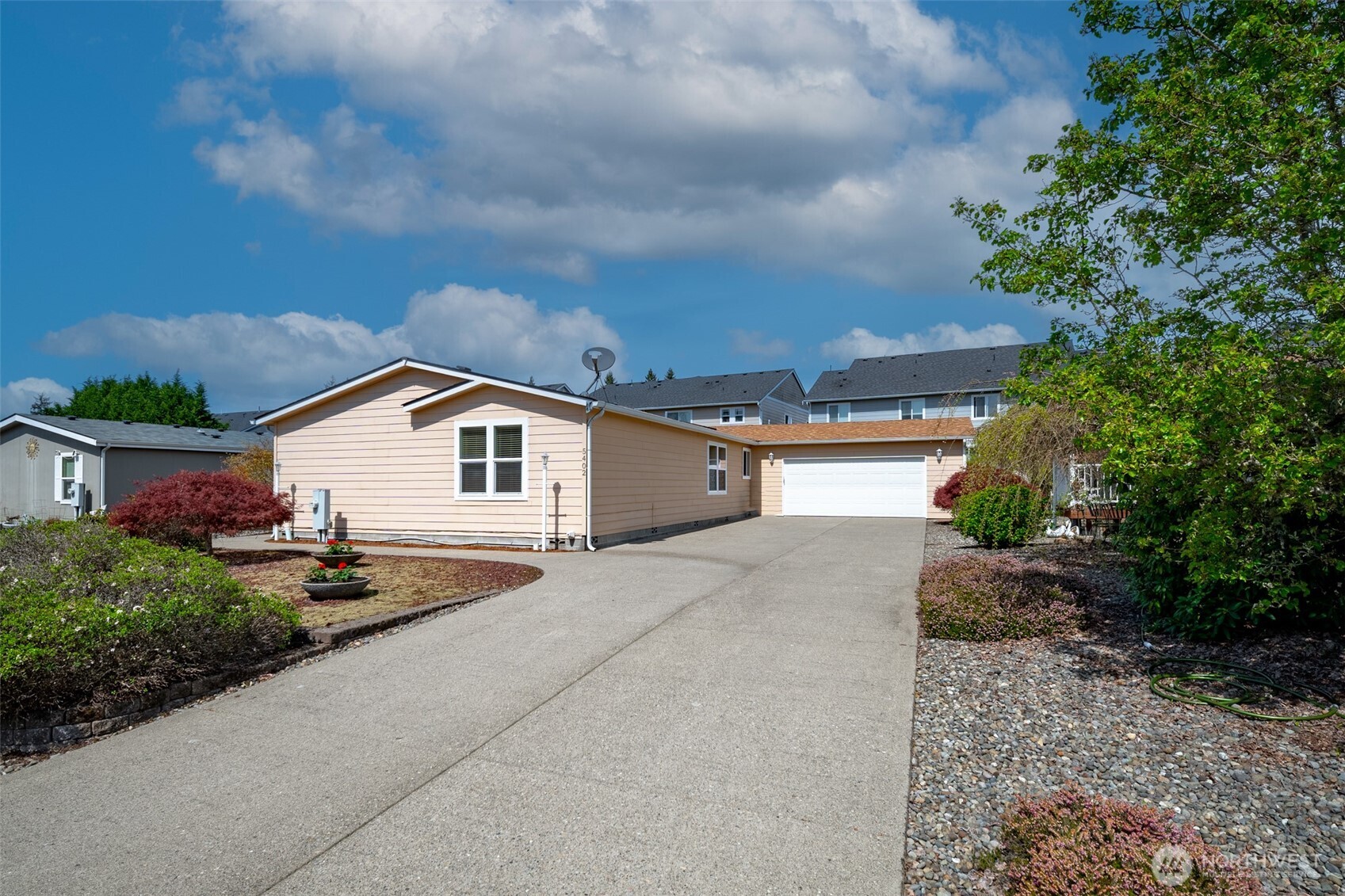 5402 52nd Lane SE, Lacey, WA 98503