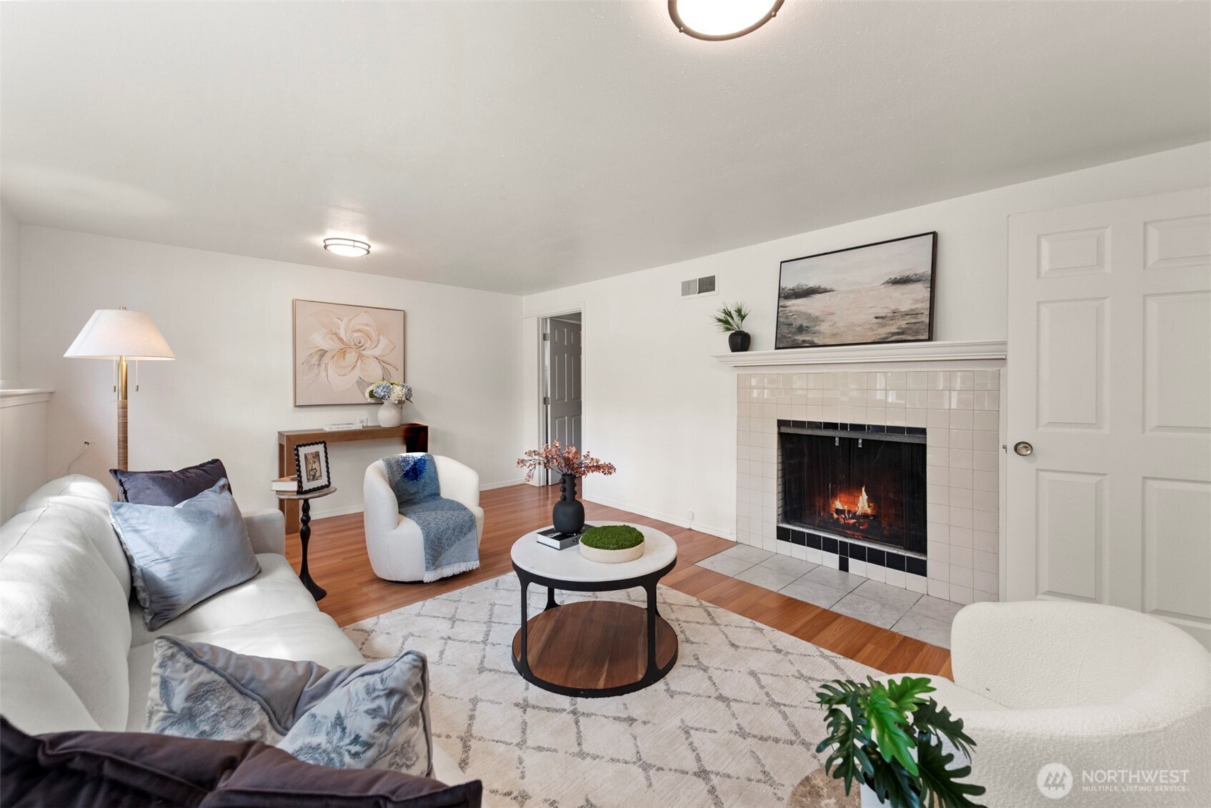 20310 5th Avenue NW, Shoreline, WA 98177