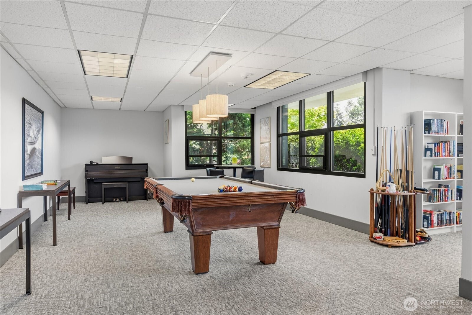 6533 Seaview Avenue NW #207A, Seattle, WA 98117