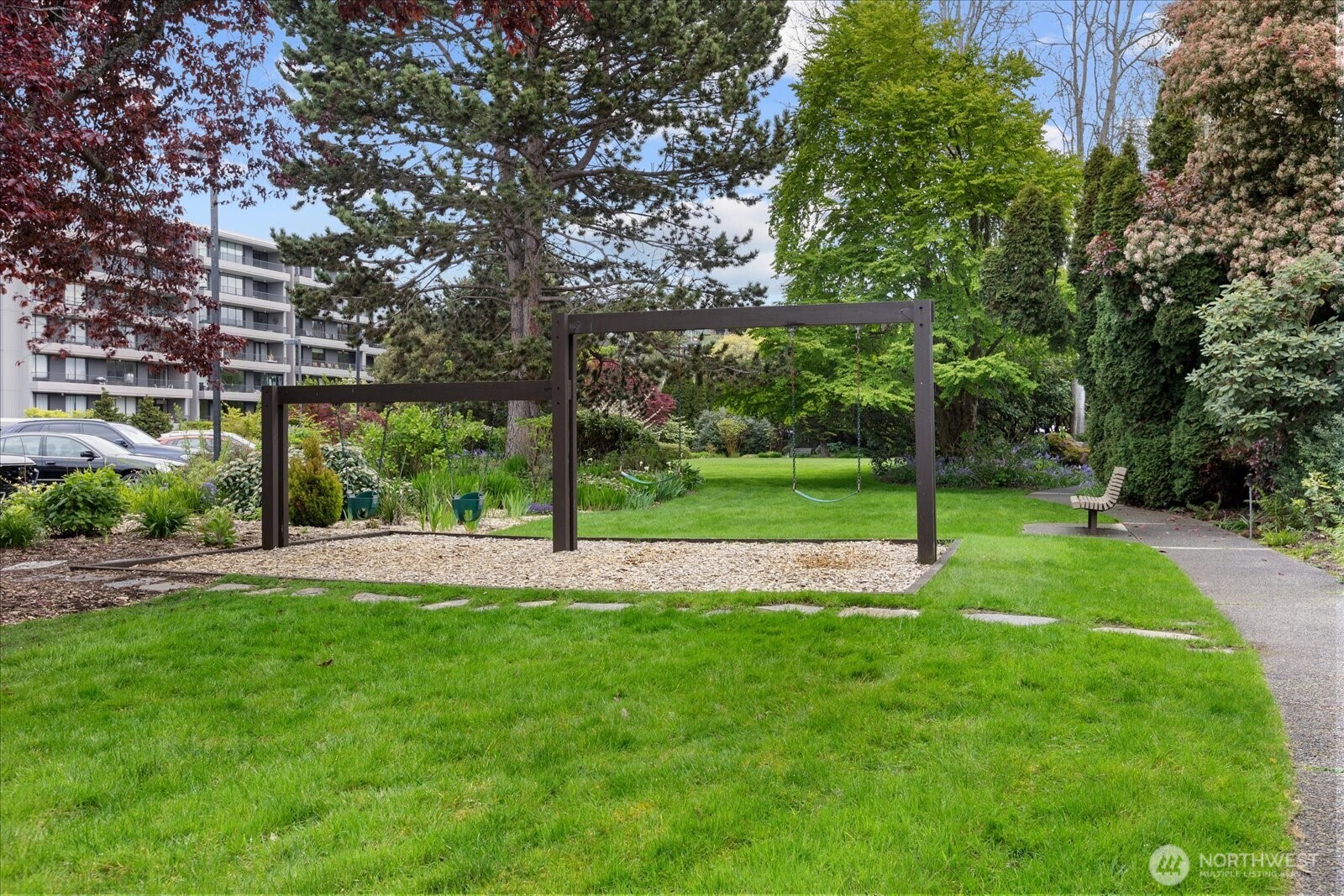 6533 Seaview Avenue NW #207A, Seattle, WA 98117