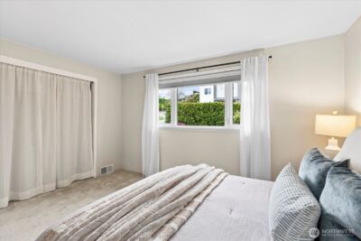 18015 12th Avenue NE, Shoreline, WA 98155 - Photo 17