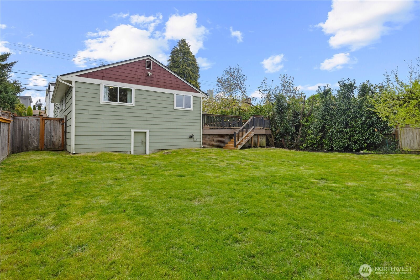 18015 12th Avenue NE, Shoreline, WA 98155