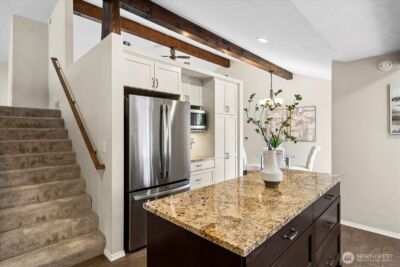 18015 12th Avenue NE, Shoreline, WA 98155 - Photo 9