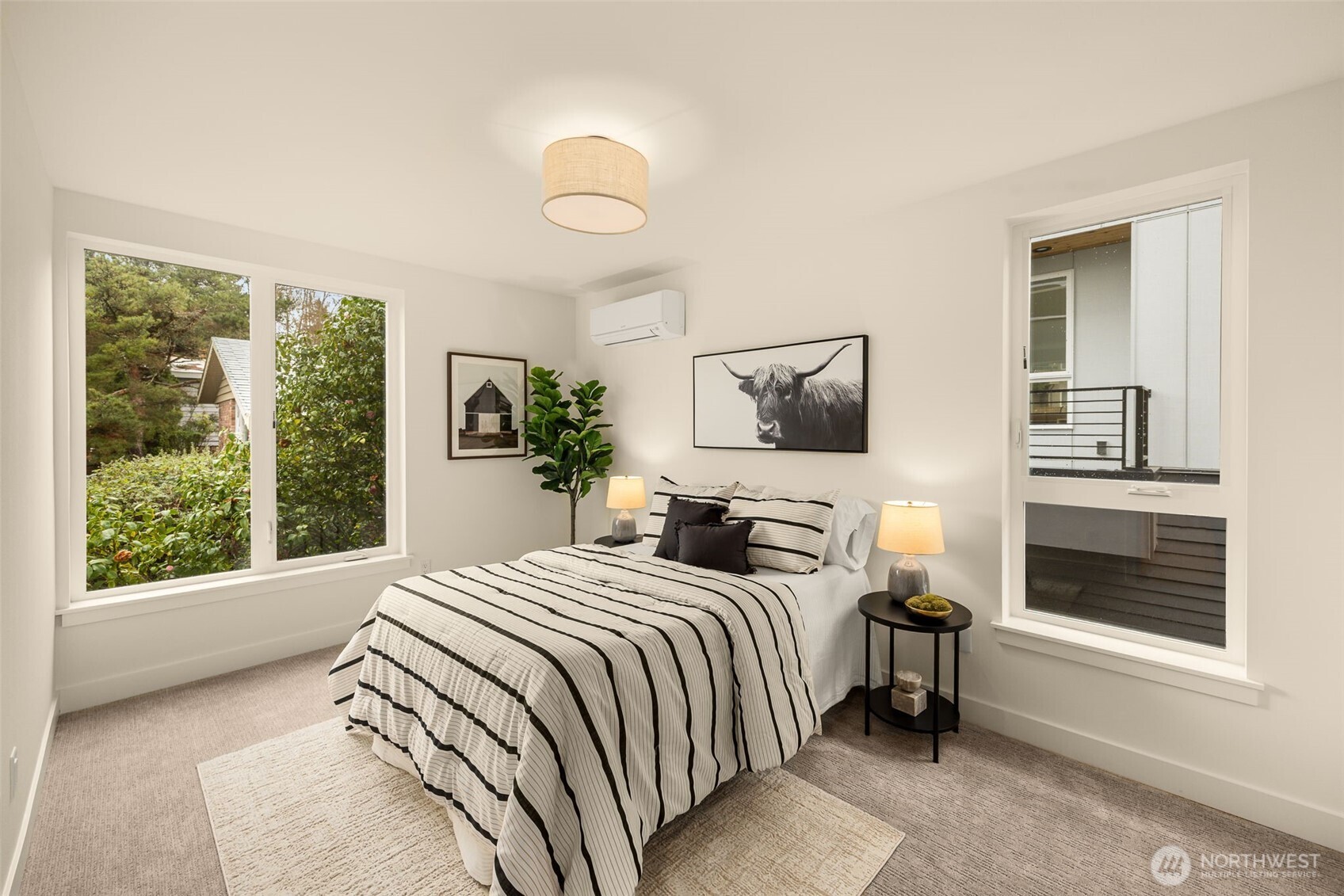5204 Sand Point Way NE, Seattle, WA 98105