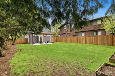 2122 N 128th Street , Seattle, WA 98133 - Photo 38
