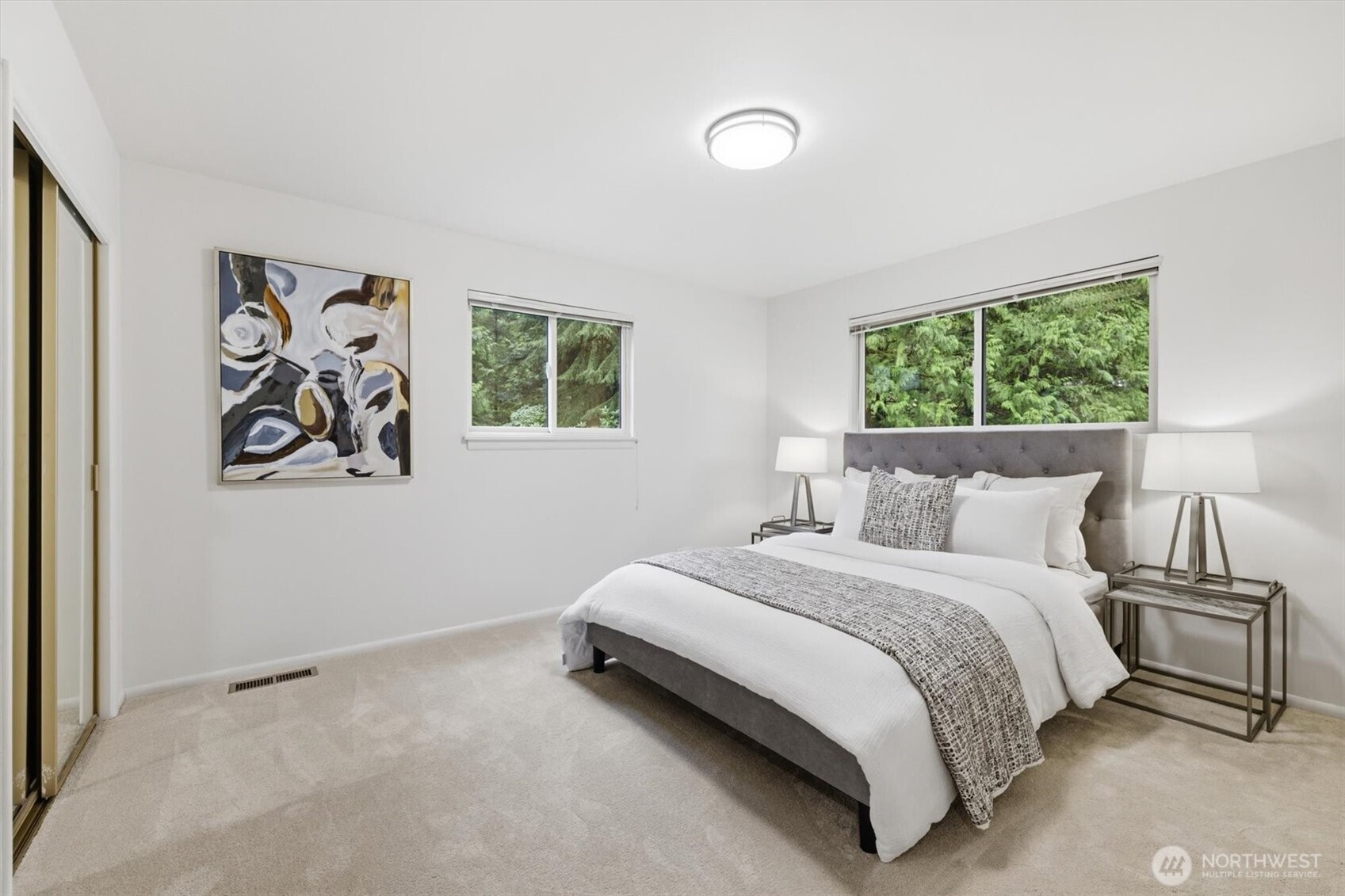 3531 NE 166th Street , Lake Forest Park, WA 98155-5424