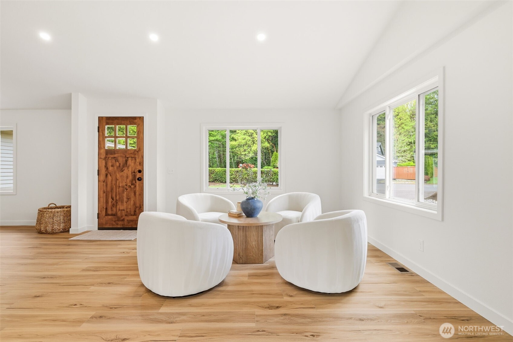 7702 54th Avenue NW, Gig Harbor, WA 98335