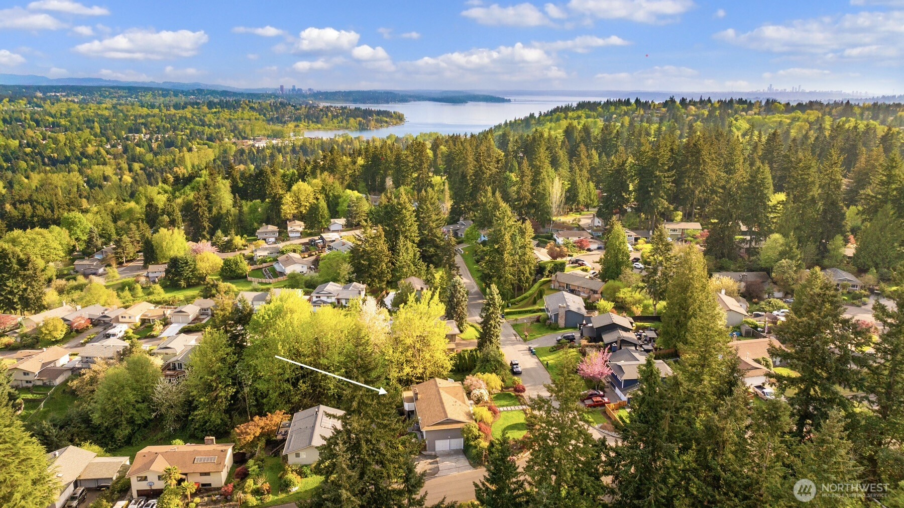 13720 94th Avenue NE, Kirkland, WA 98034-1842