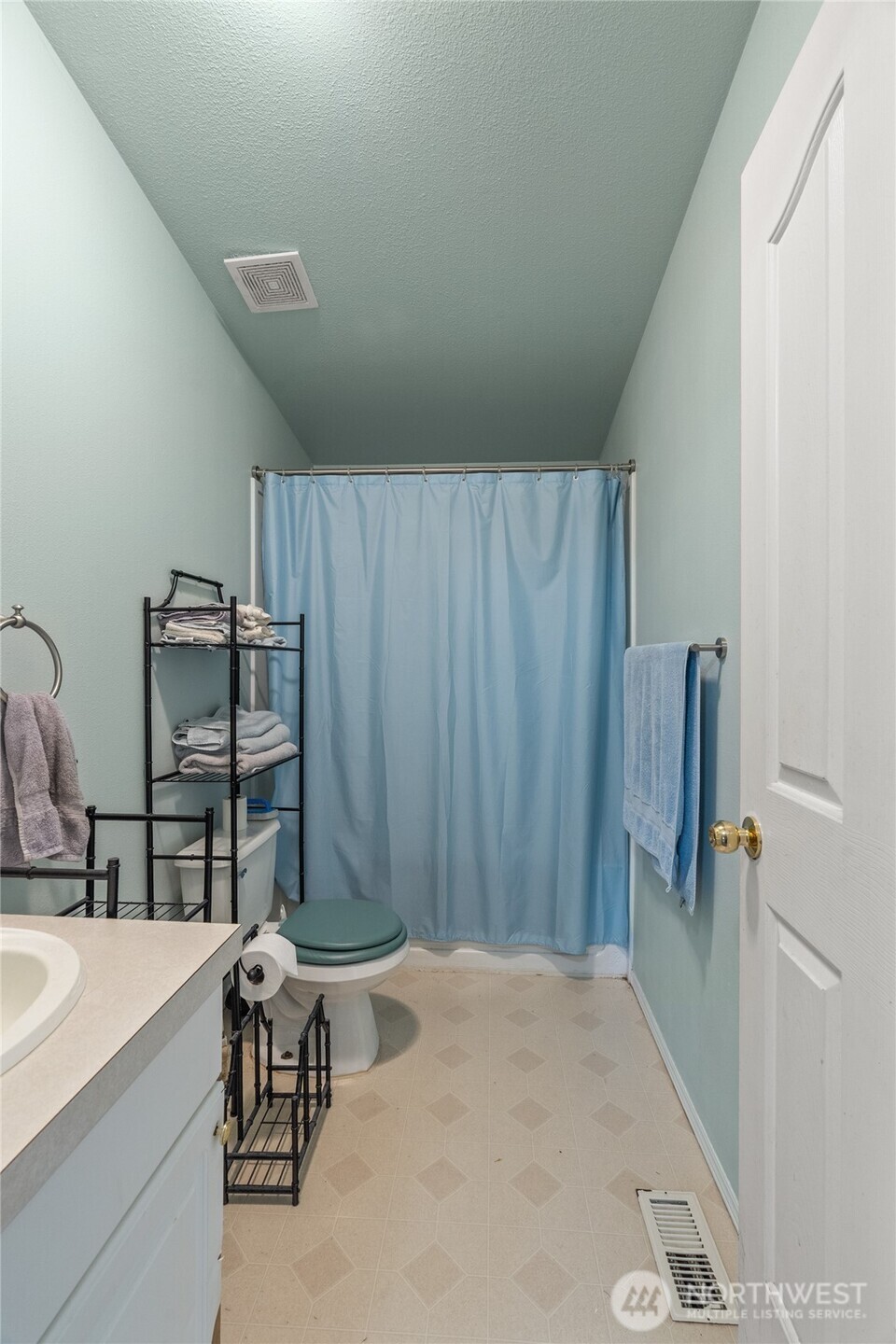 1614 W Martin Street , Elma, WA 98541