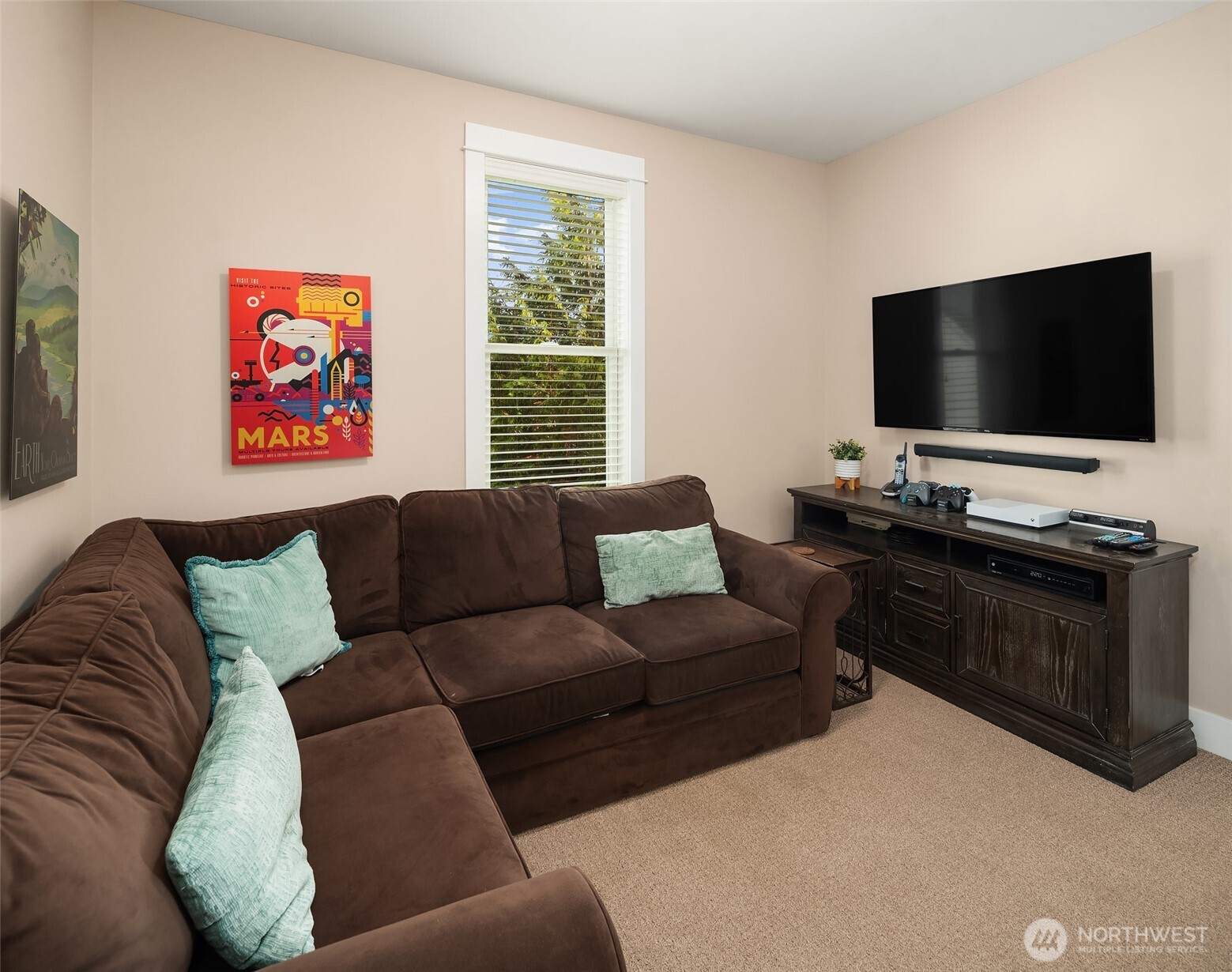 24 Float Lane , Pacific Beach, WA 98571