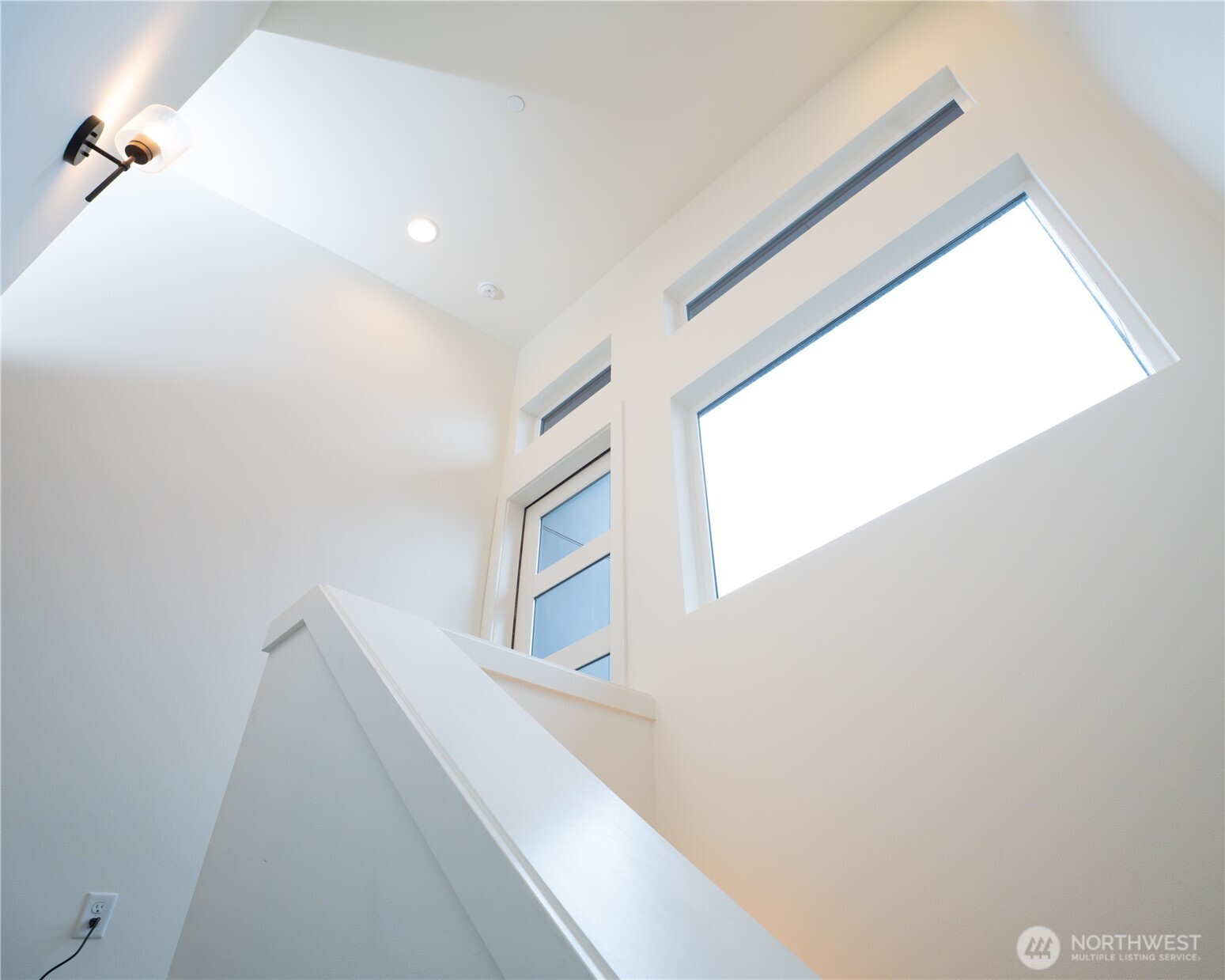 2624 Eastlake Avenue E #B, Seattle, WA 98102