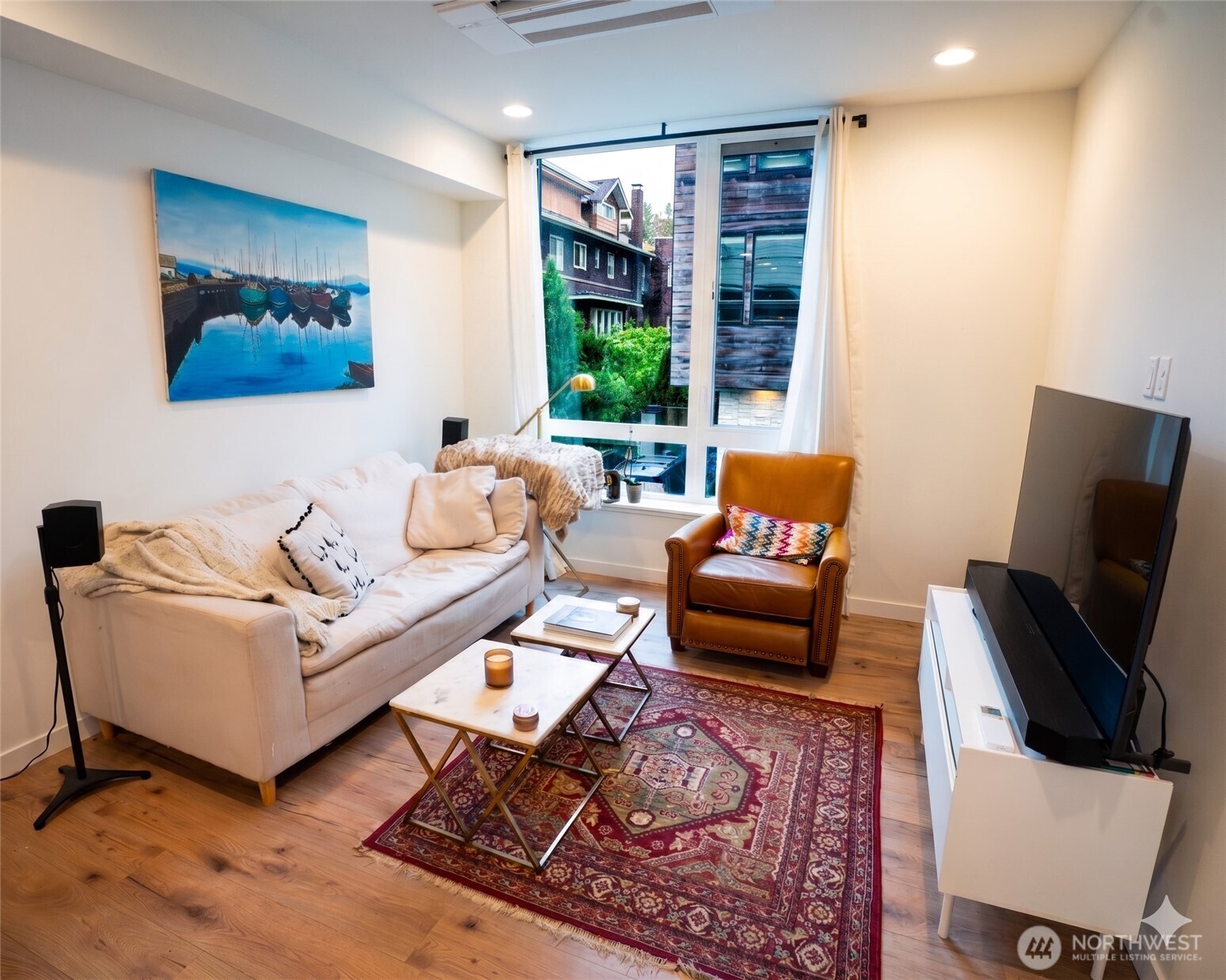 2624 Eastlake Avenue E #B, Seattle, WA 98102
