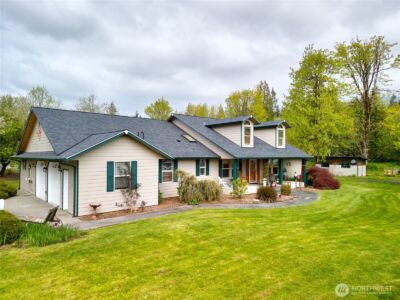 7492 Russell Road , Concrete, WA 98237 - Photo 2