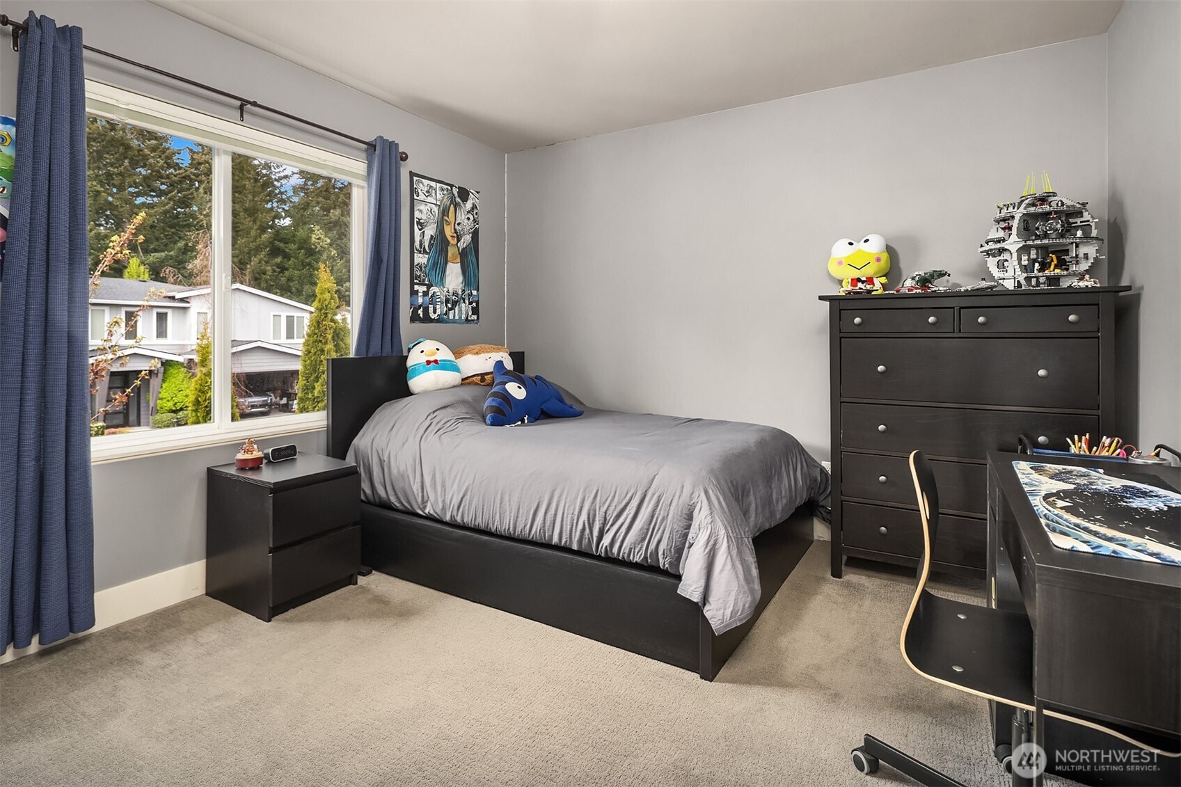 23704 105th Place W, Edmonds, WA 98020