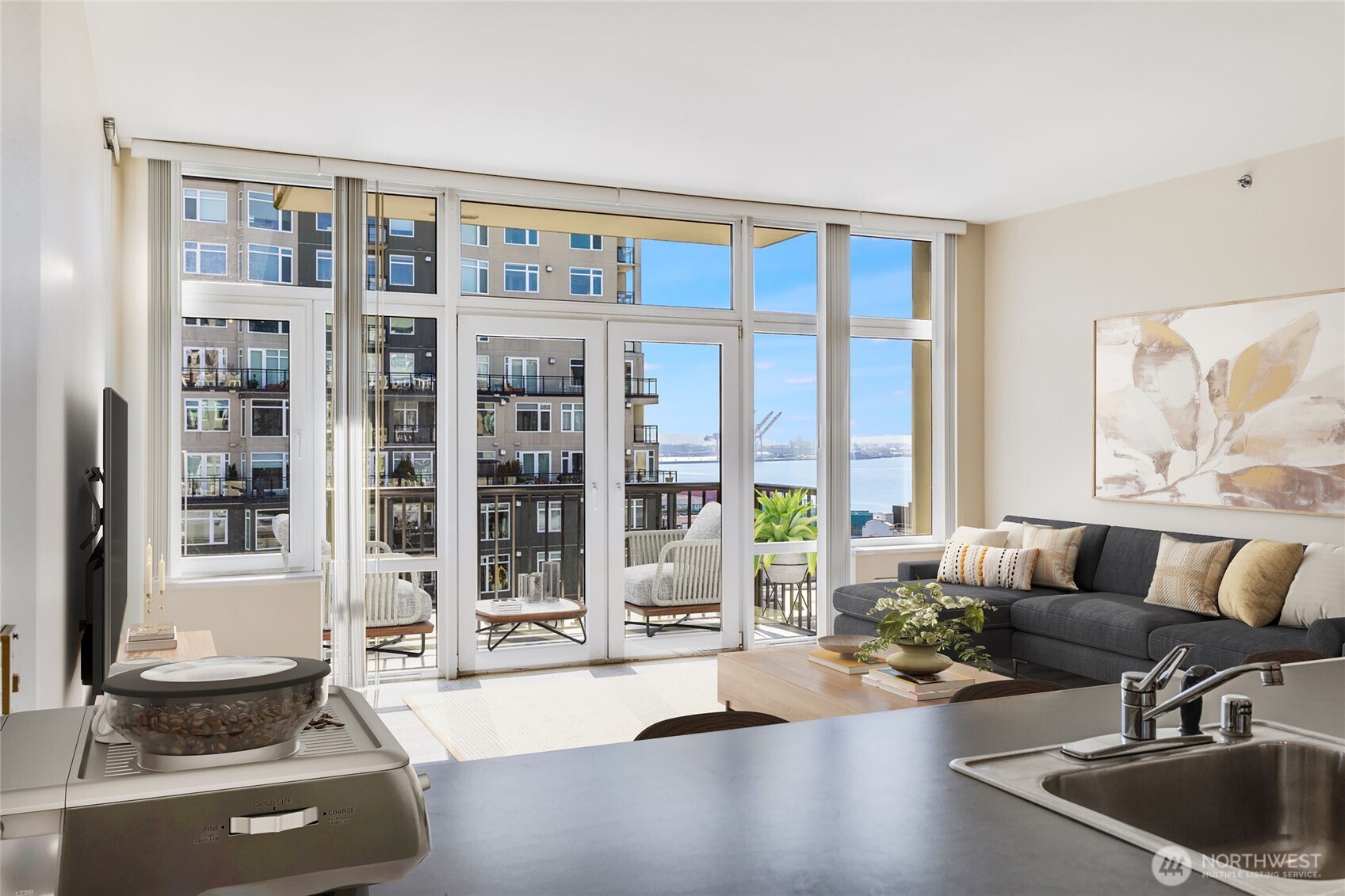 2717 Western Avenue #8020, Seattle, WA 98121