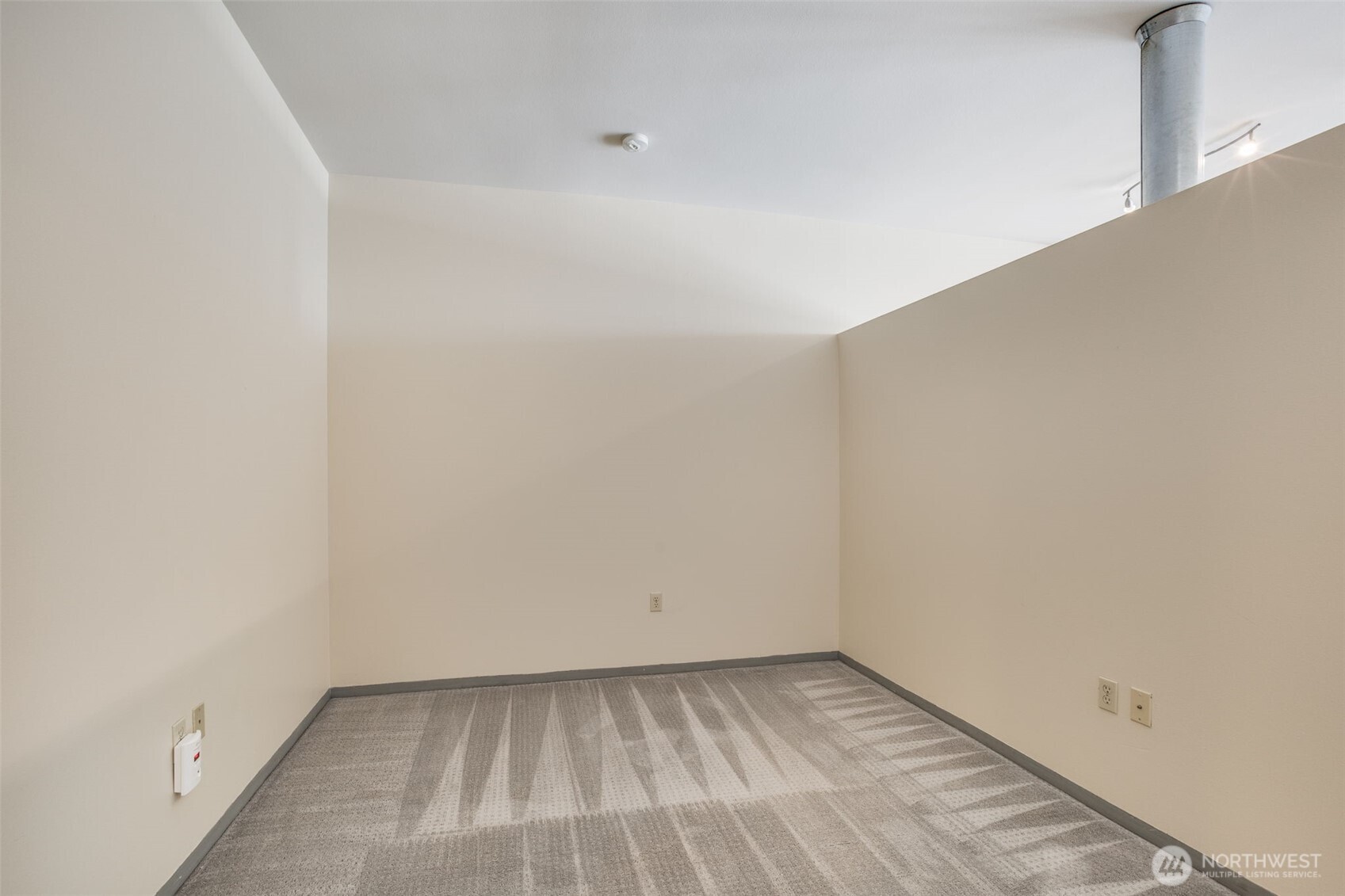 2717 Western Avenue #8020, Seattle, WA 98121