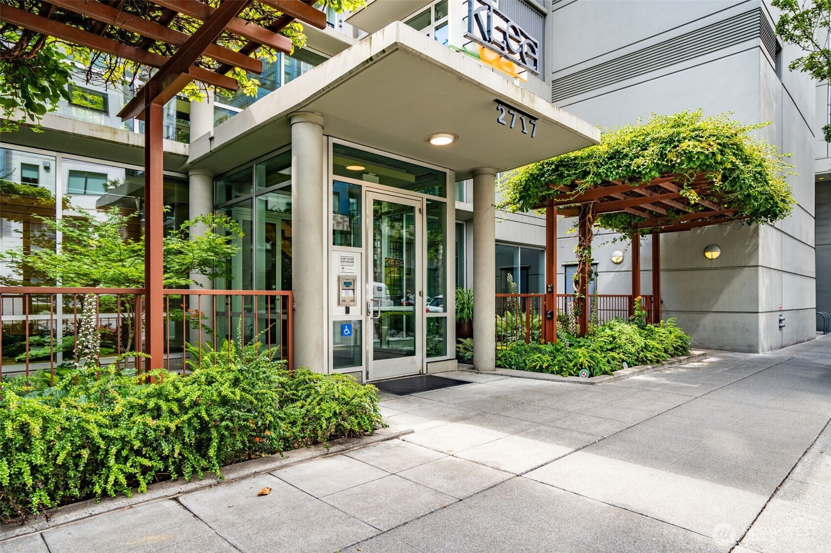 2717 Western Avenue #8020, Seattle, WA 98121