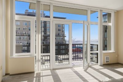 2717 Western Avenue #8020, Seattle, WA 98121 - Photo 2