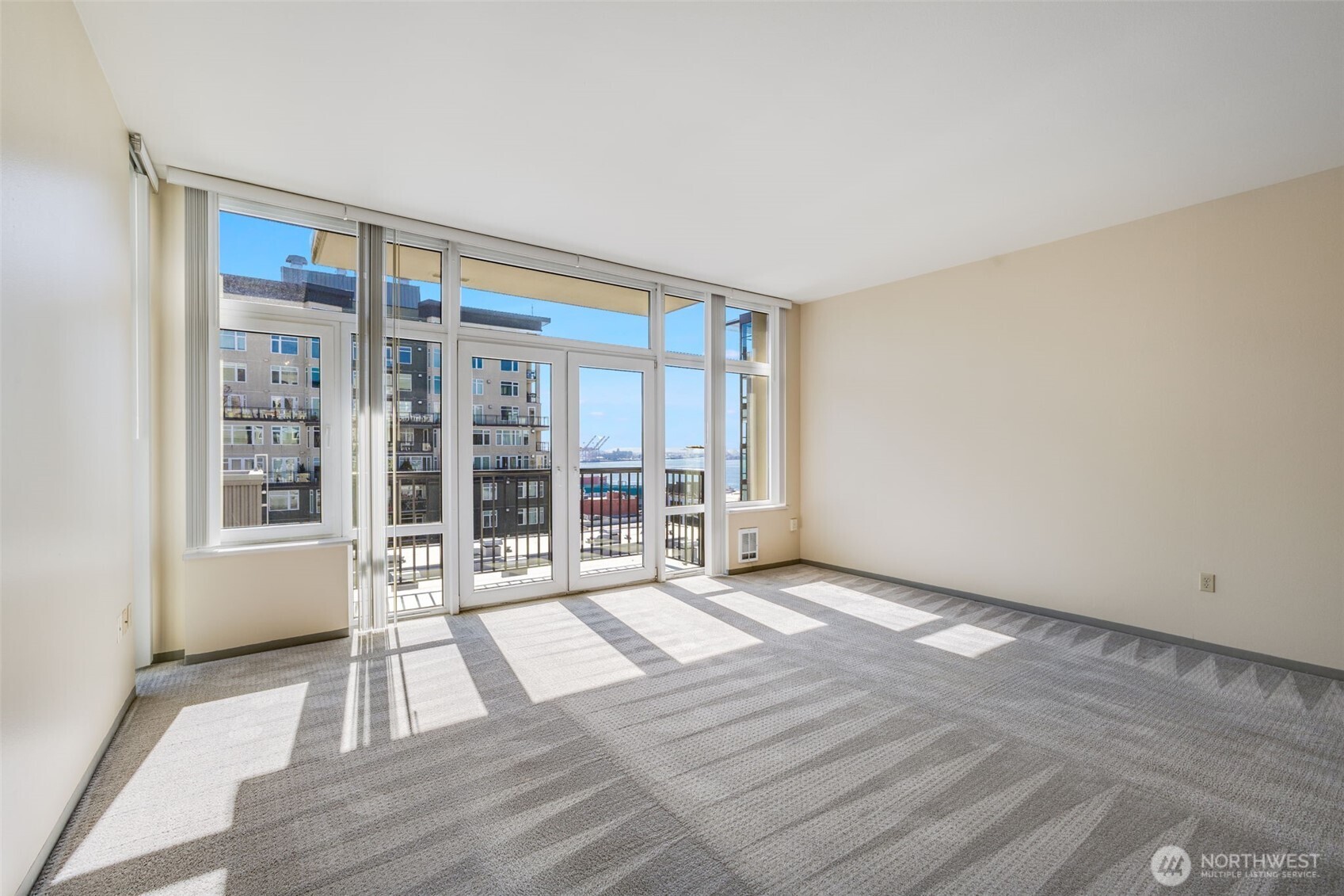 2717 Western Avenue #8020, Seattle, WA 98121