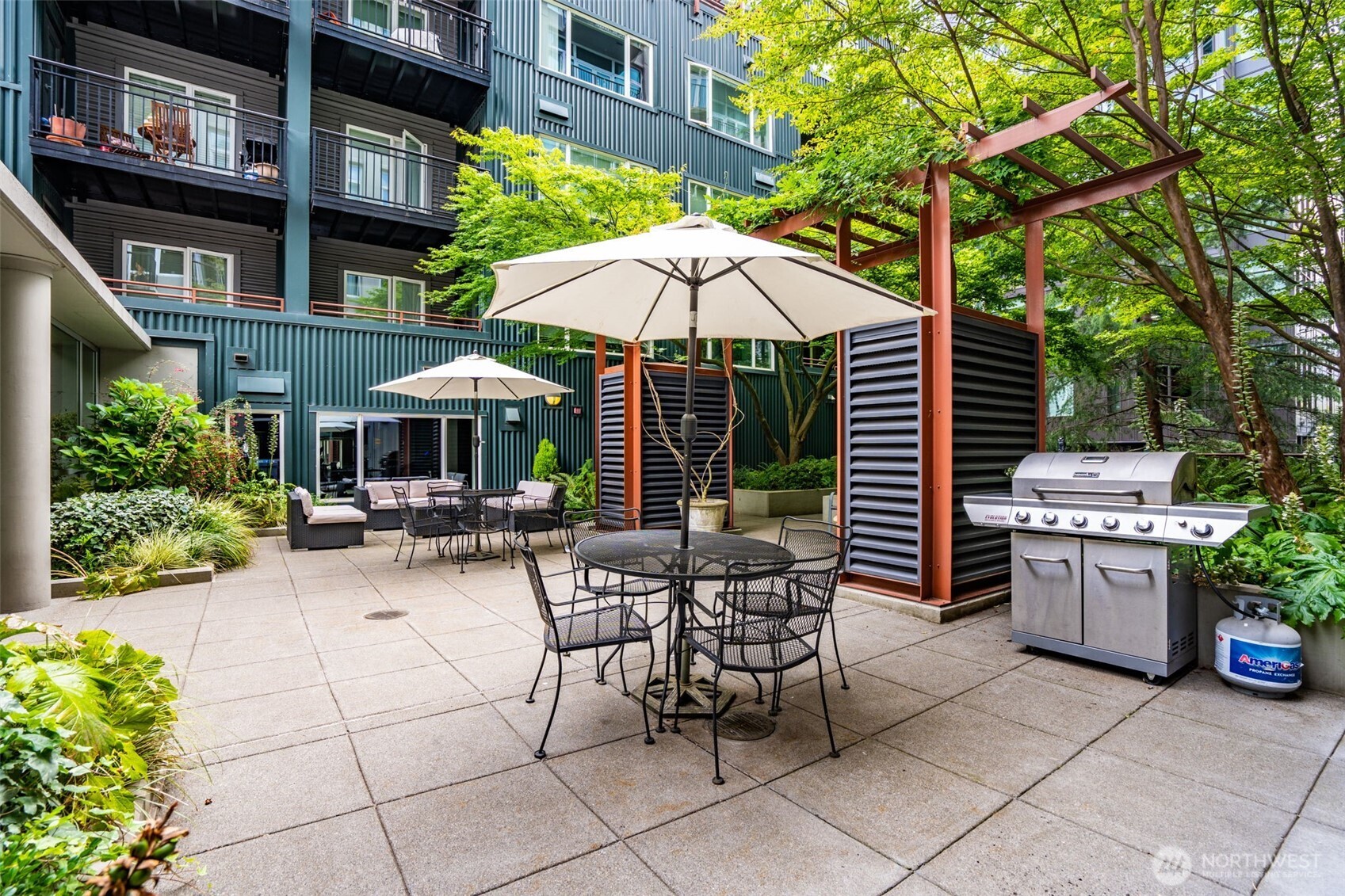 2717 Western Avenue #8020, Seattle, WA 98121