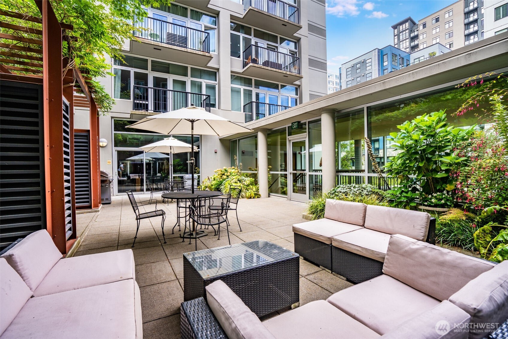 2717 Western Avenue #8020, Seattle, WA 98121