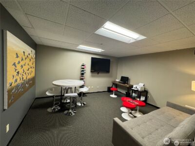 2717 Western Avenue #8020, Seattle, WA 98121 - Photo 25