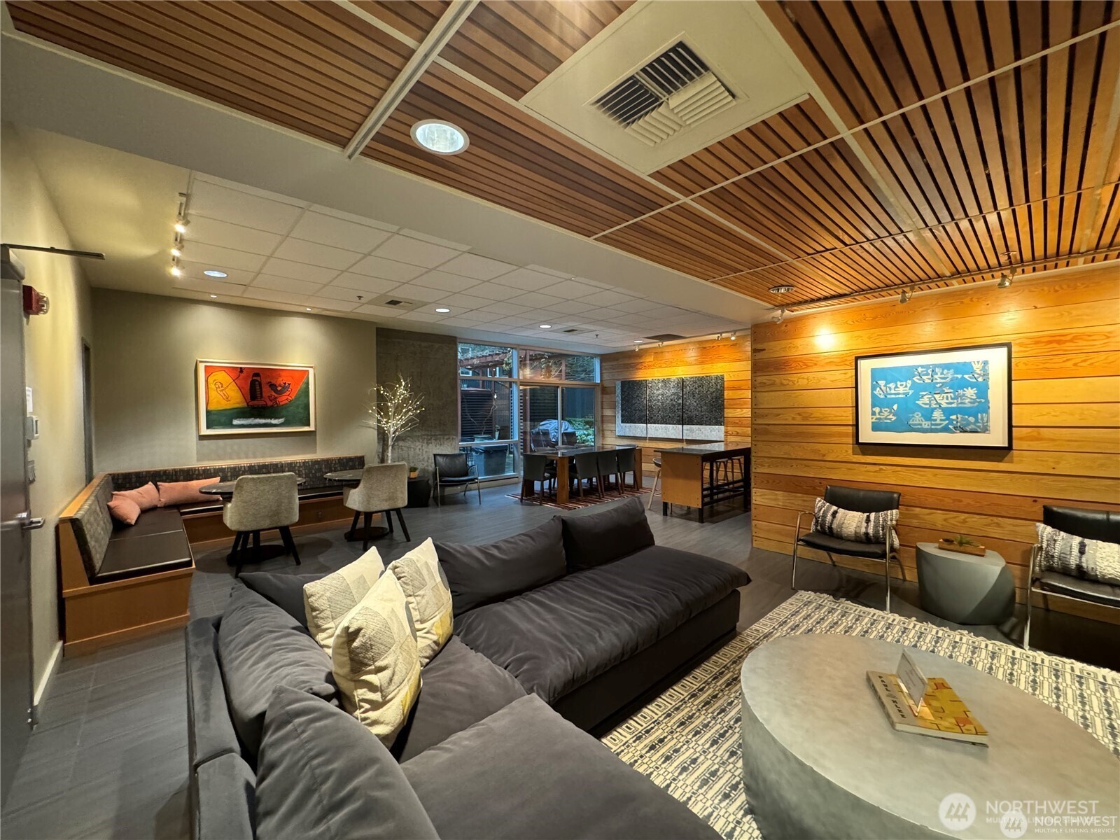 2717 Western Avenue #8020, Seattle, WA 98121