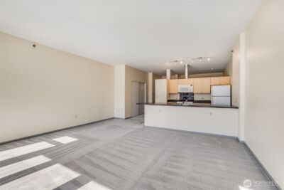 2717 Western Avenue #8020, Seattle, WA 98121 - Photo 7
