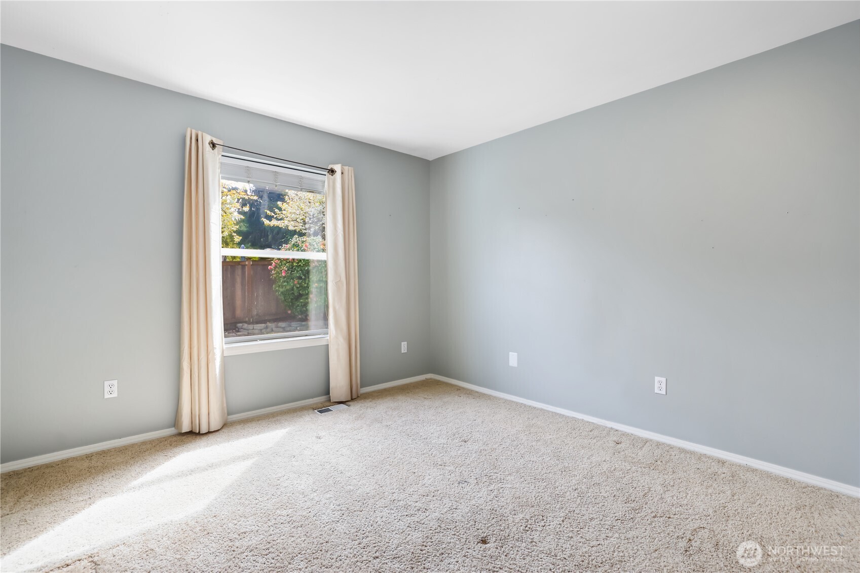 7604 139th Street Ct E, Puyallup, WA 98373