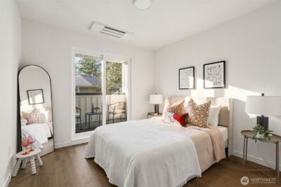 11011 Goodwin Way NE #B, Seattle, WA 98125 - Photo 18