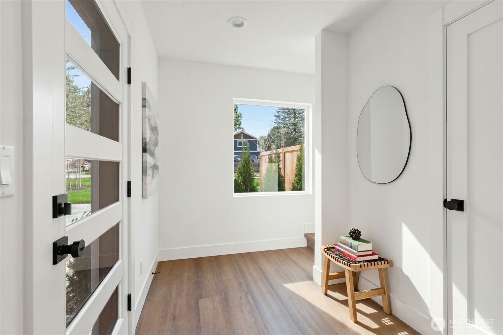 11011 Goodwin Way NE #B, Seattle, WA 98125