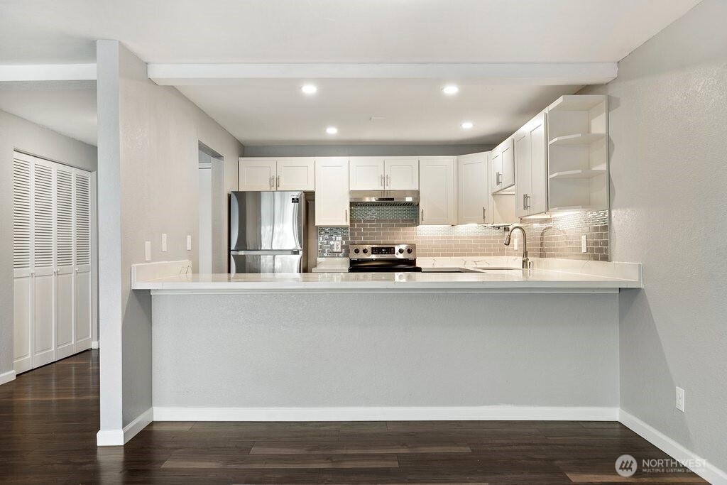 1515 12th Avenue S #102, Seattle, WA 98144
