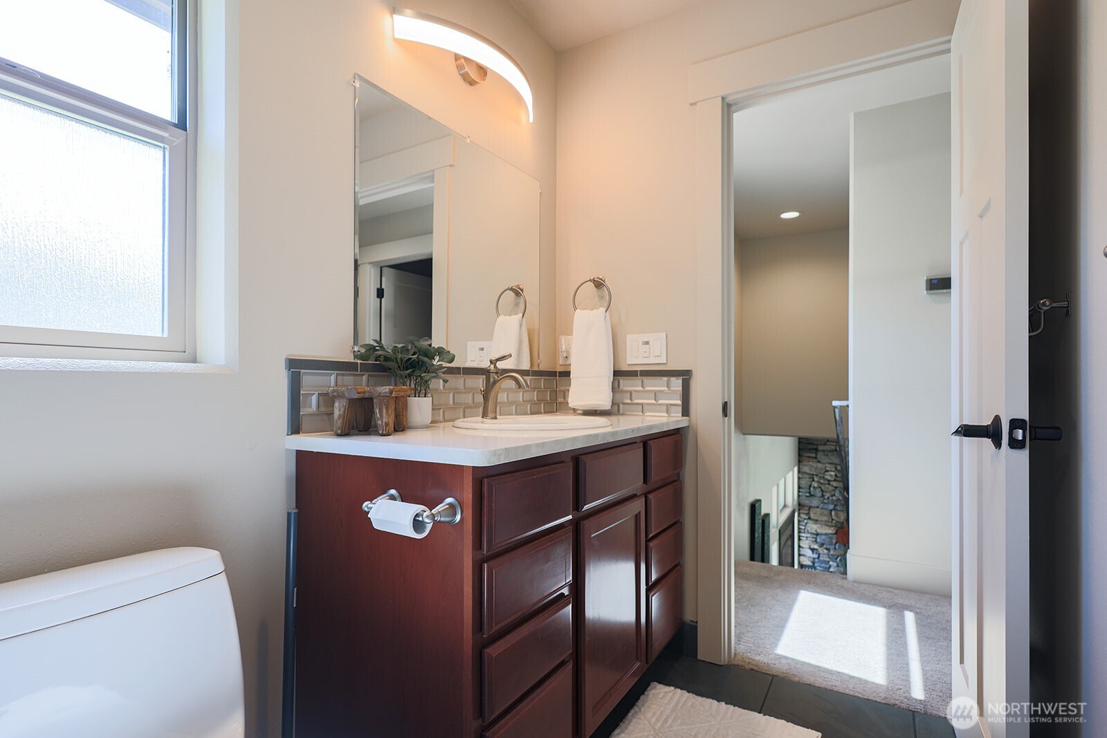 180 Country River Lane , Entiat, WA 98822