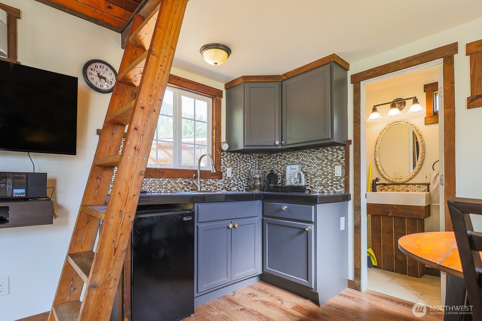 180 Country River Lane , Entiat, WA 98822