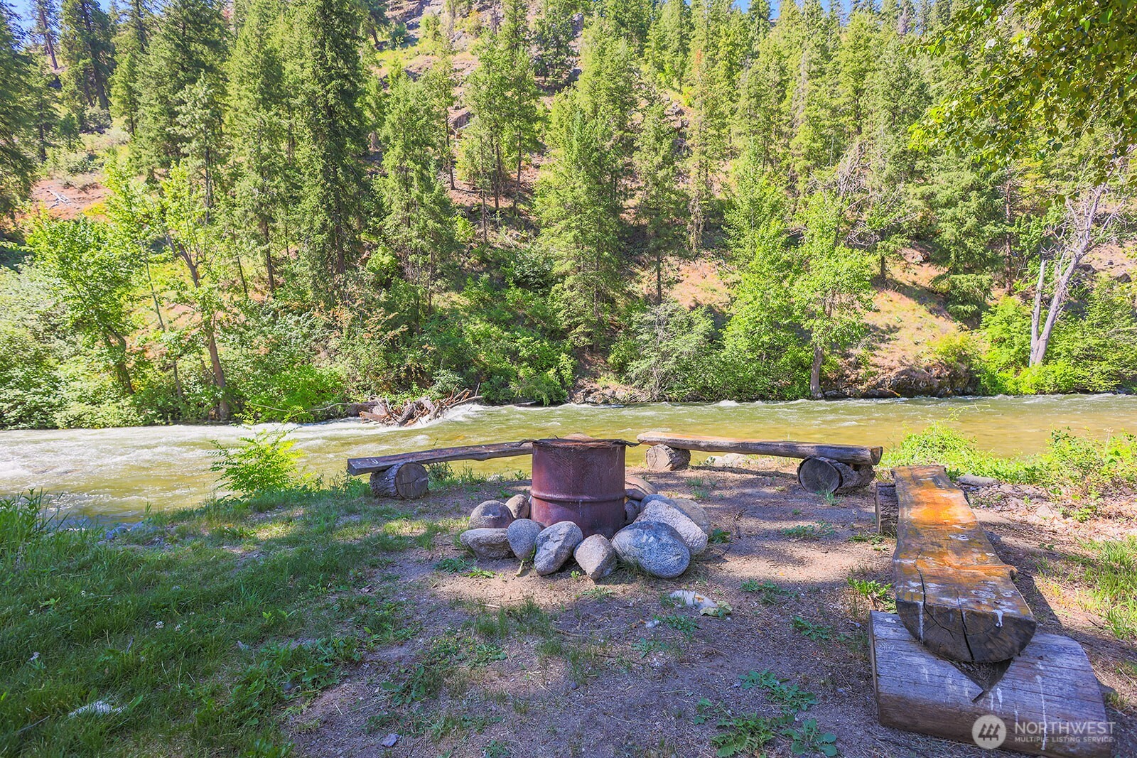 180 Country River Lane , Entiat, WA 98822
