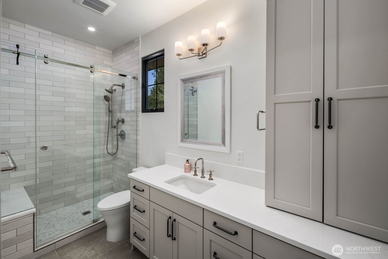 5419 247th Place SE, Issaquah, WA 98029