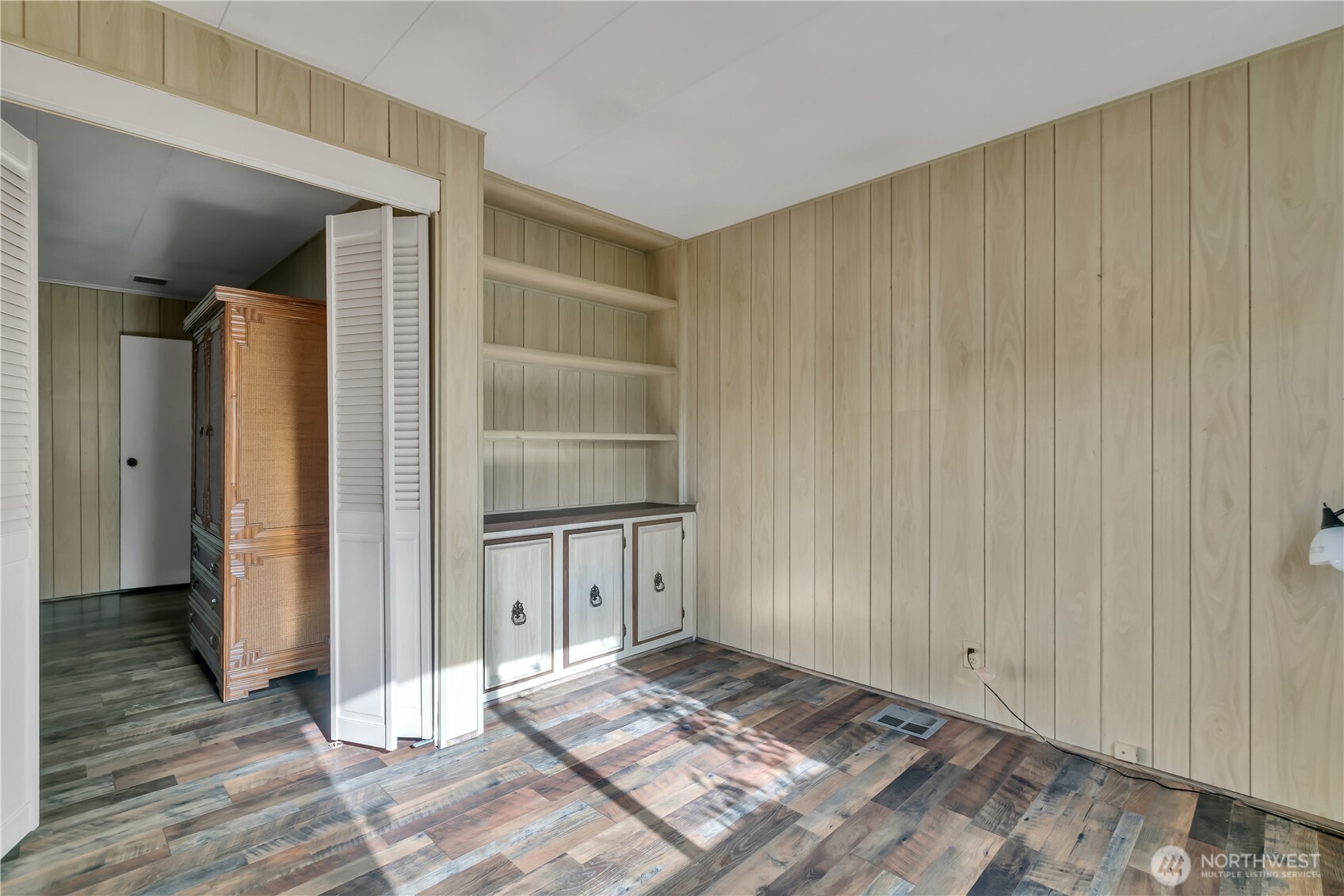 2500 S 370th Street #117, Federal Way, WA 98003